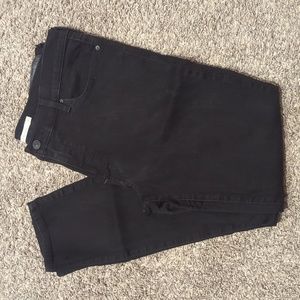 LEVI'S WOMEN'S SHAPING SKINNY DENIM SIZE 32